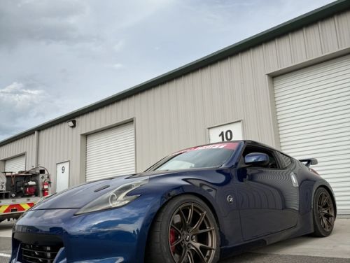 Blue Nissan 370Z - VS-5 in Satin Bronze