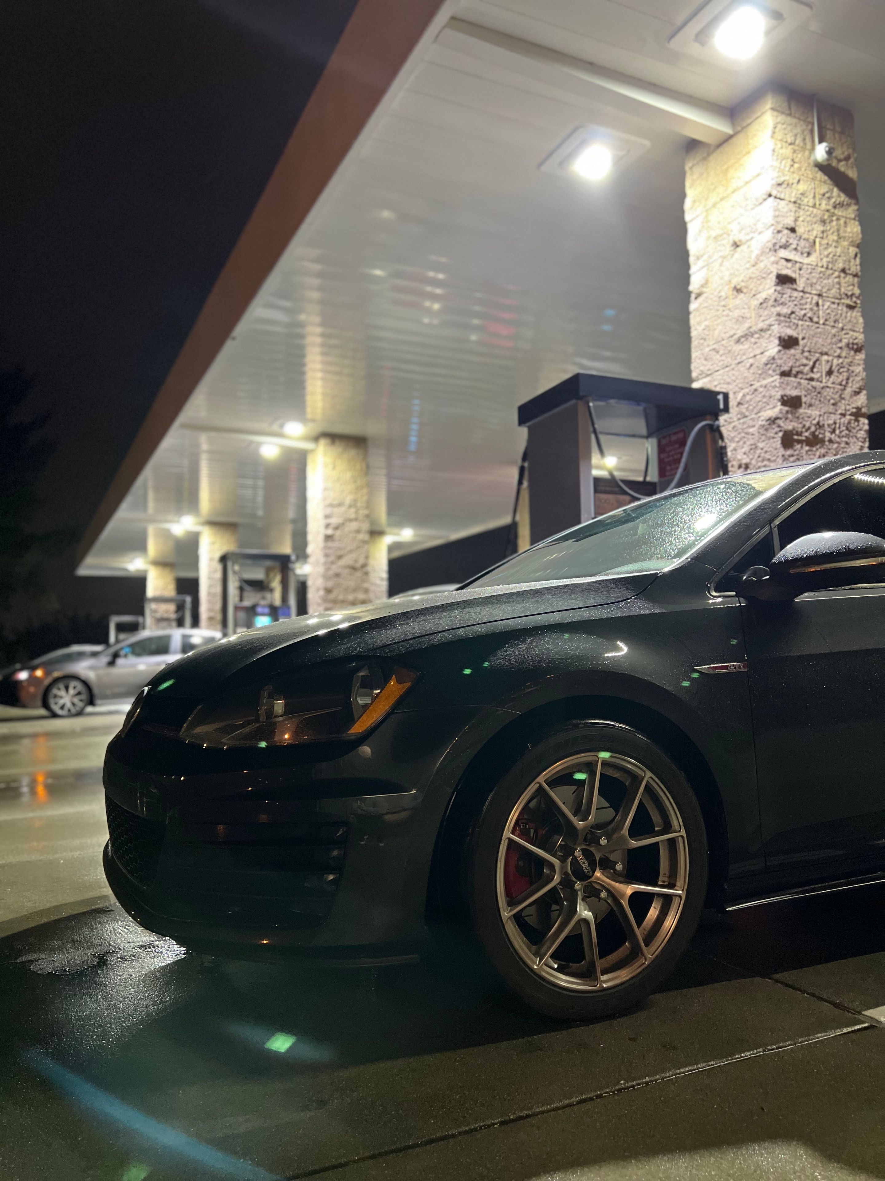Grey VW MK7 GTI with 17" VS-5RS Apex wheels in Brushed Clear