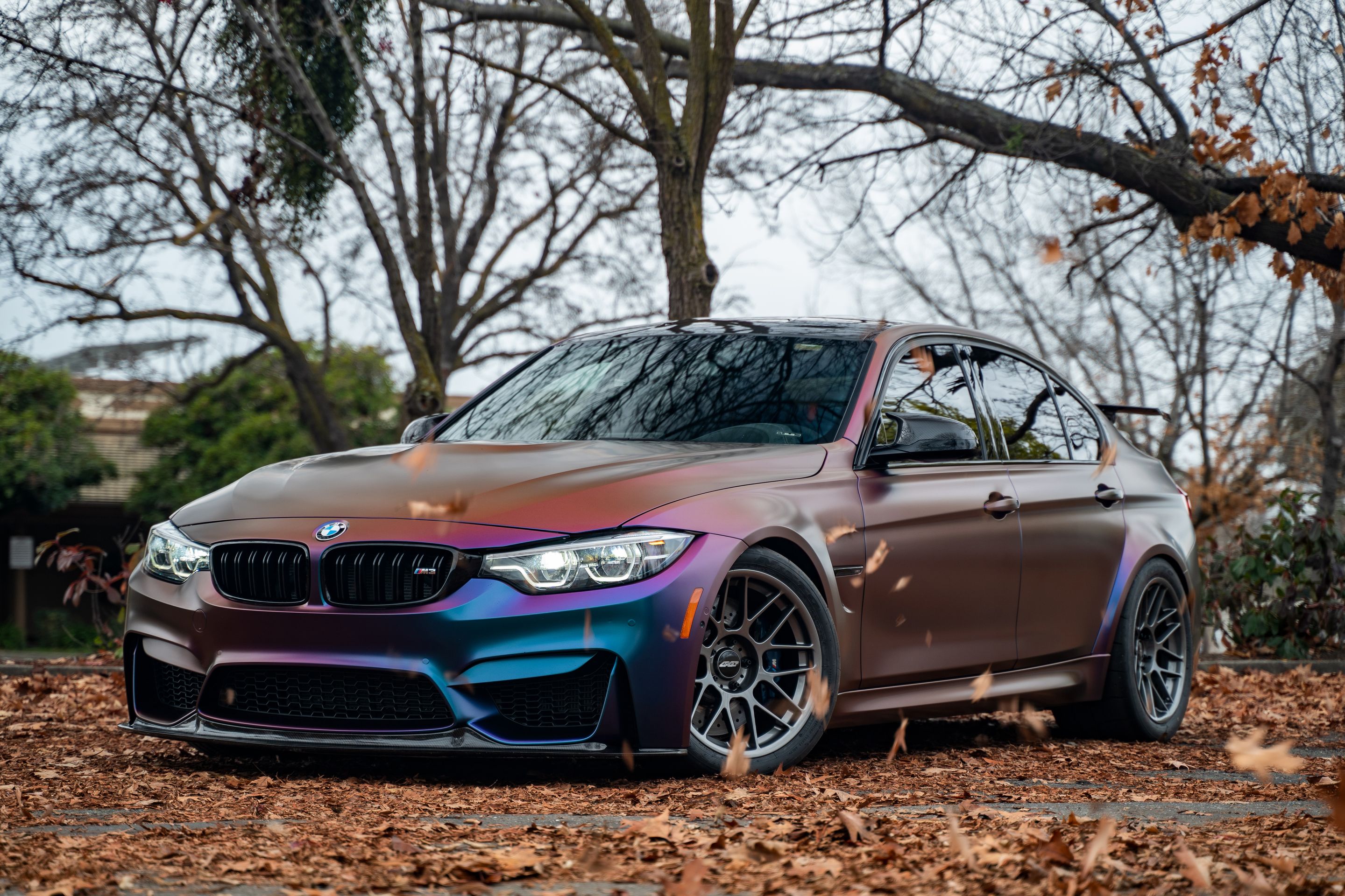 Purple BMW F80 M3 with 18" ARC-8 Apex wheels in Anthracite
