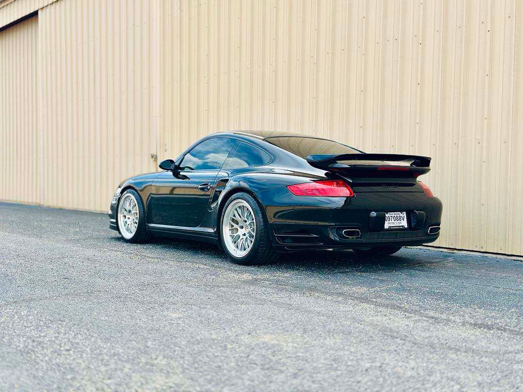 Black Porsche 911 997 Turbo with 19" ML-10RT Apex wheels in Machined Lip Brushed Clear