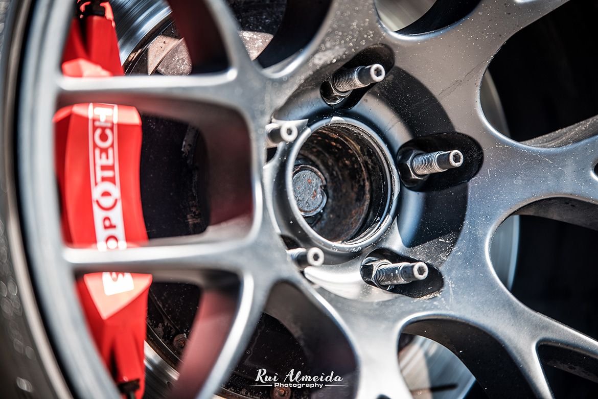 Blue BMW E92 Coupe M3 with 18" EC-7 Apex wheels in Satin Black