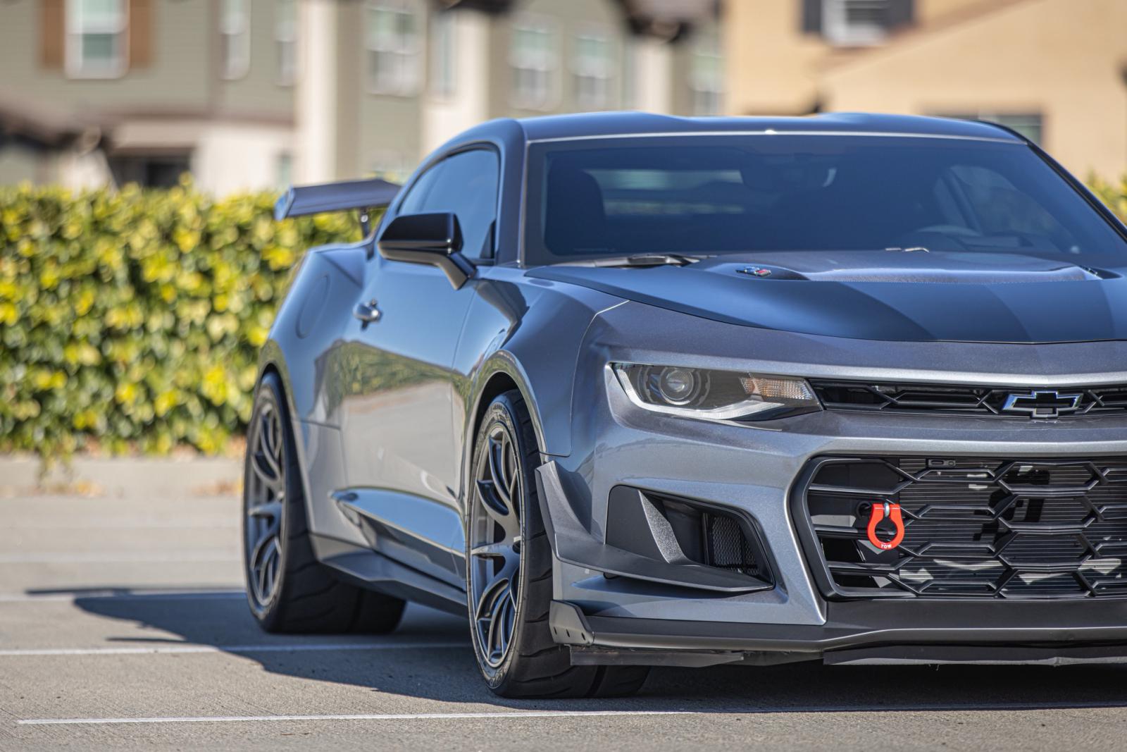 Chevrolet 6th Gen Camaro ZL1 1LE with 19