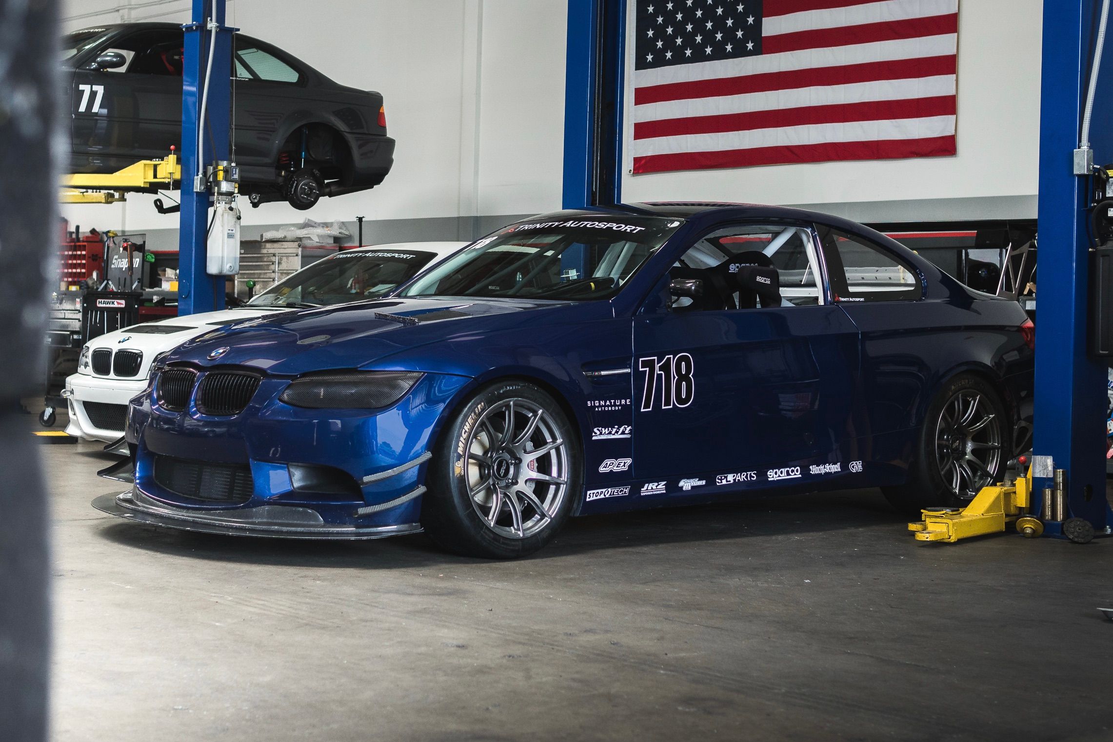 Blue BMW E92 Coupe M3 with 18" SM-10 Apex wheels in Anthracite