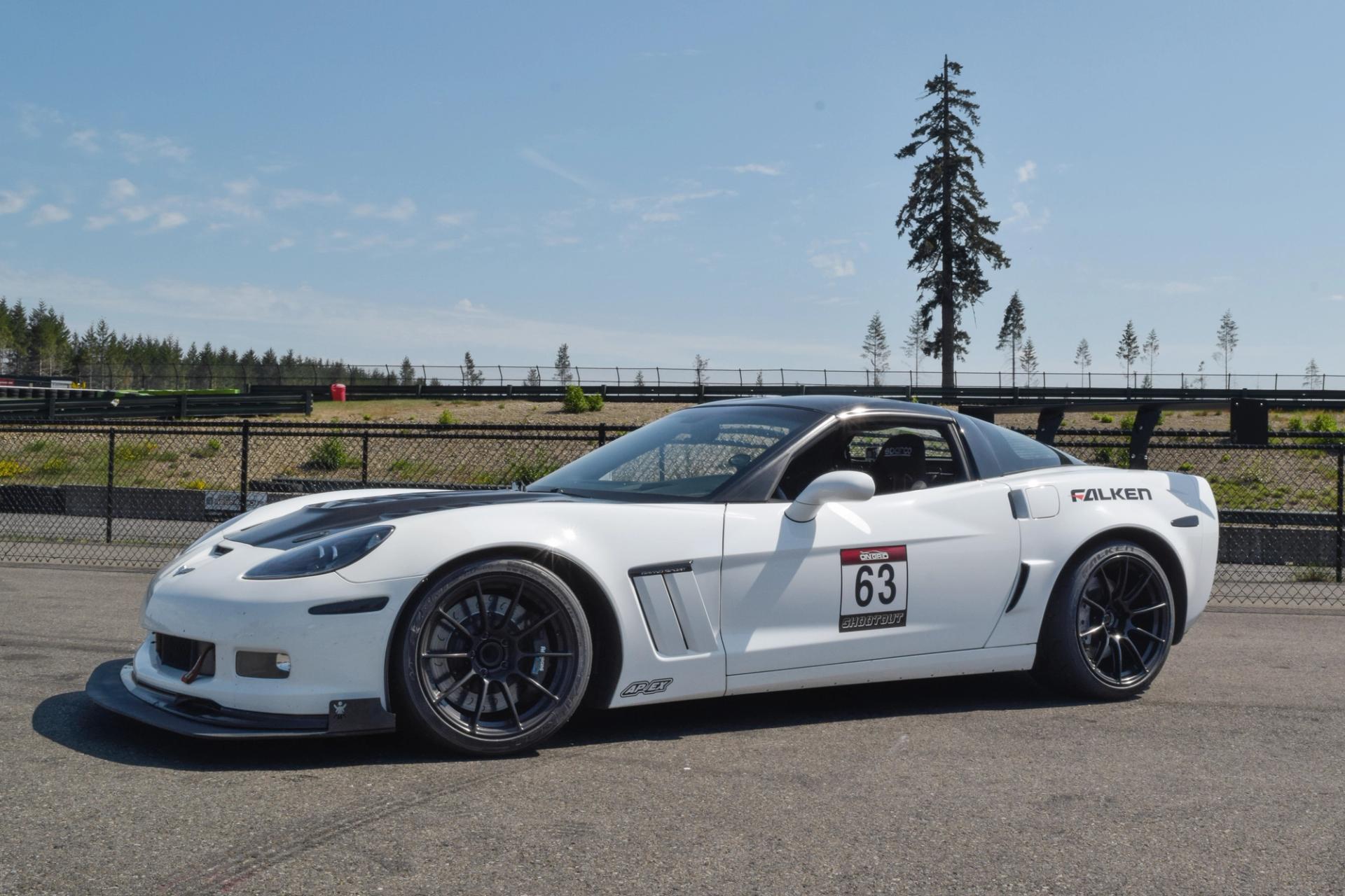 Chevrolet C6 Corvette Grand Sport with 18"/19" SM-10RS in Satin Black