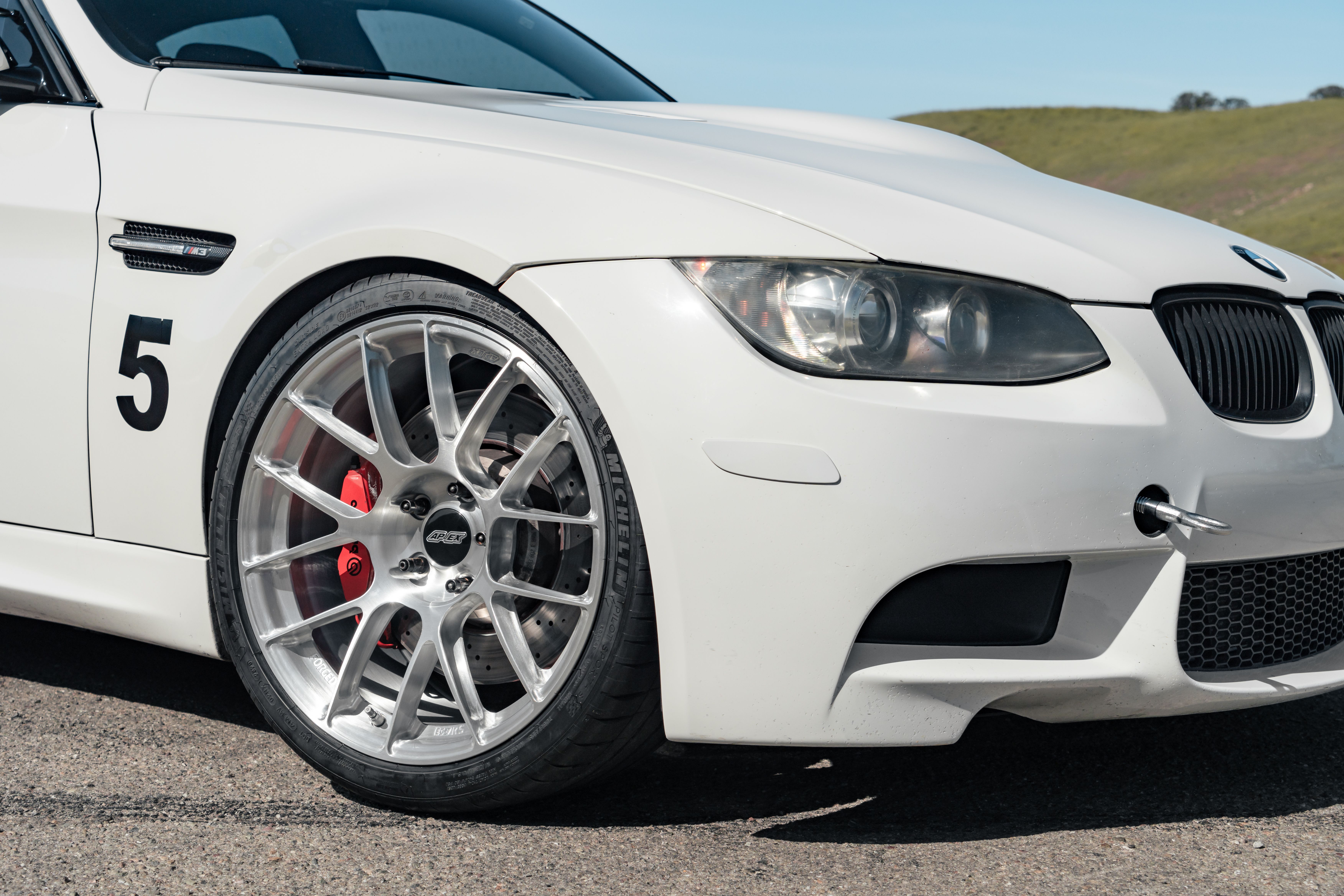 BMW E90 Sedan M3 with 19 EC-7RS Wheels in Brushed Clear