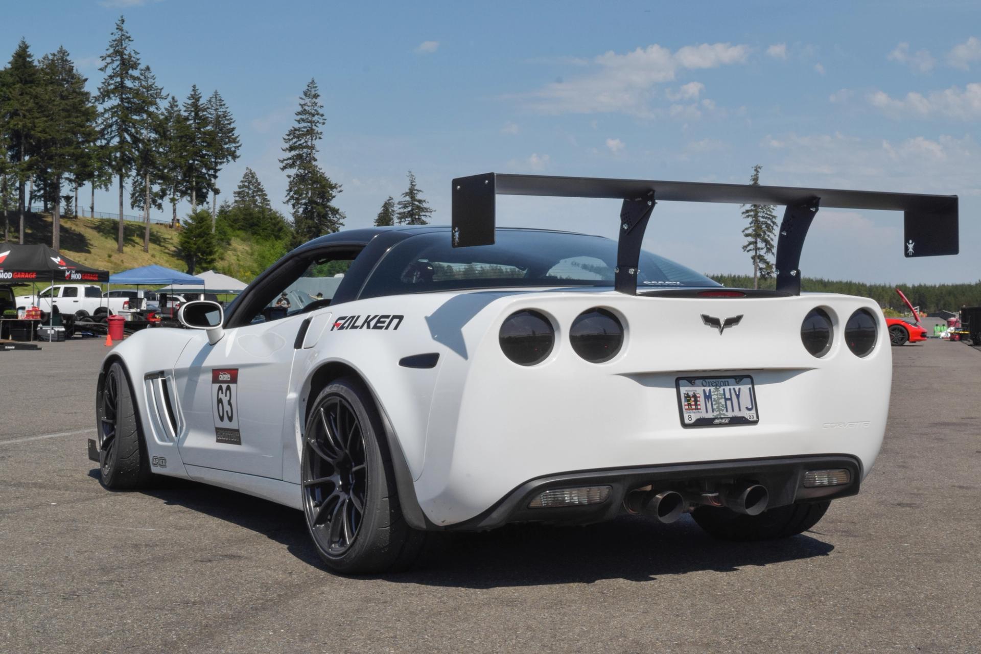 Chevrolet C6 Corvette Grand Sport with 18"/19" SM-10RS in Satin Black