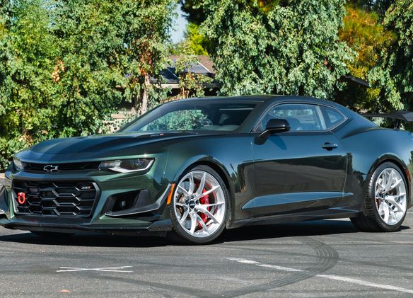 Chevrolet 6th Gen Camaro ZL1 1LE with 20" VS-5RS in Brushed Clear