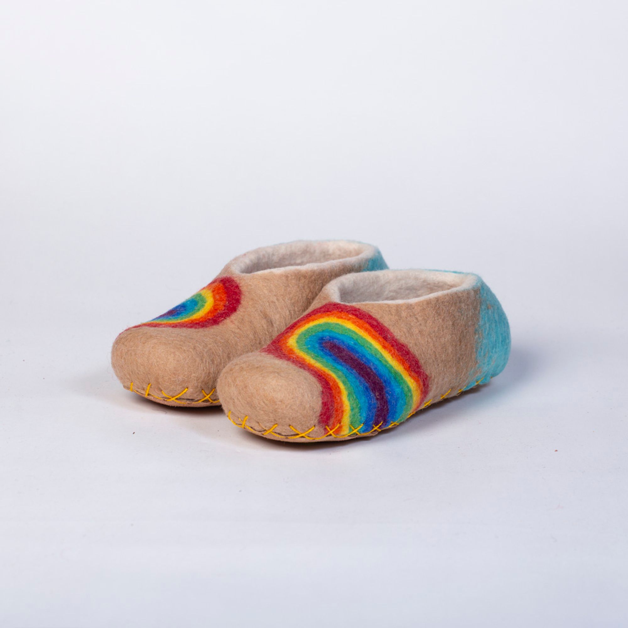Hand-felted Wool Valley Slippers made in Peru. Model: Arcoiris