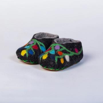 See All Floral Slippers. Hand-felted Wool Valley Slippers made in Peru. Model: Christmas Vine