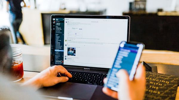 7 Amazing Slack Apps for Happier and More Productive Remote Teams