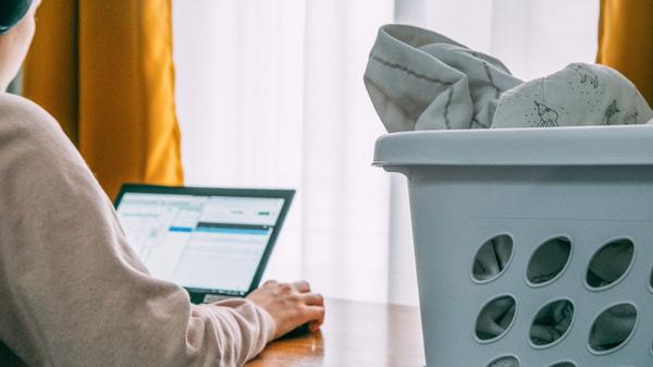 7 Common Working From Home Problems & How To Fix Them