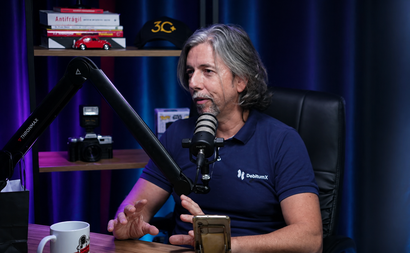 diretor-da-debitumx-participa-do-podcast-contraponto