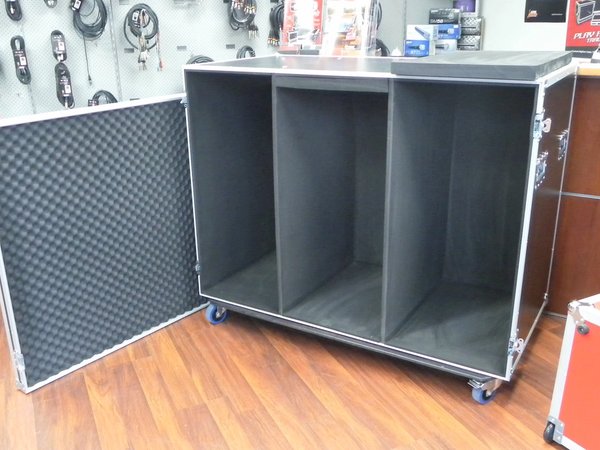 Front Loading Large Packer Case on Wheels With Compartments