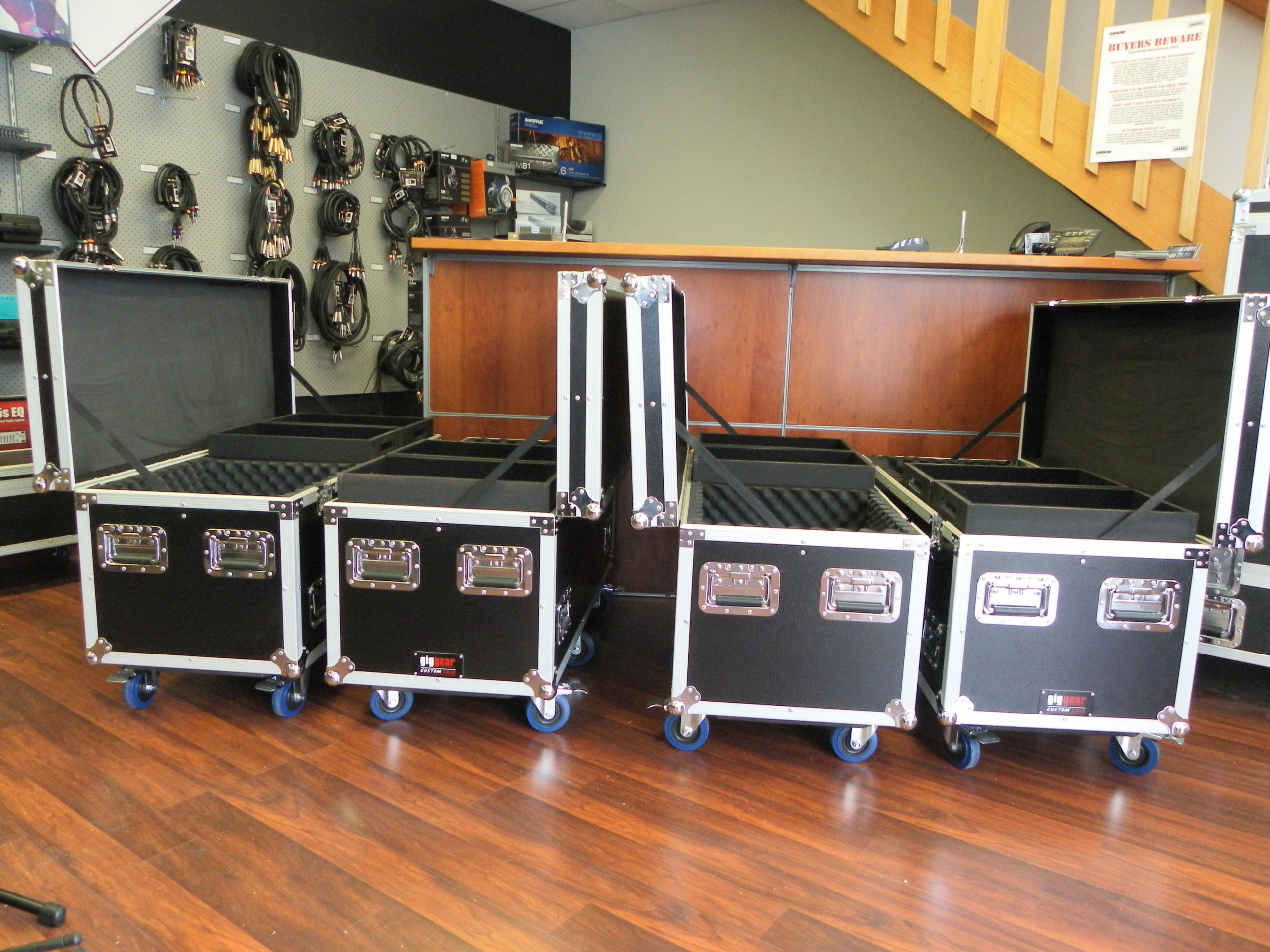 Custom Packer Case With Laptop Dividers, Storage Compartment and Drop Tray (view 5 of 7)