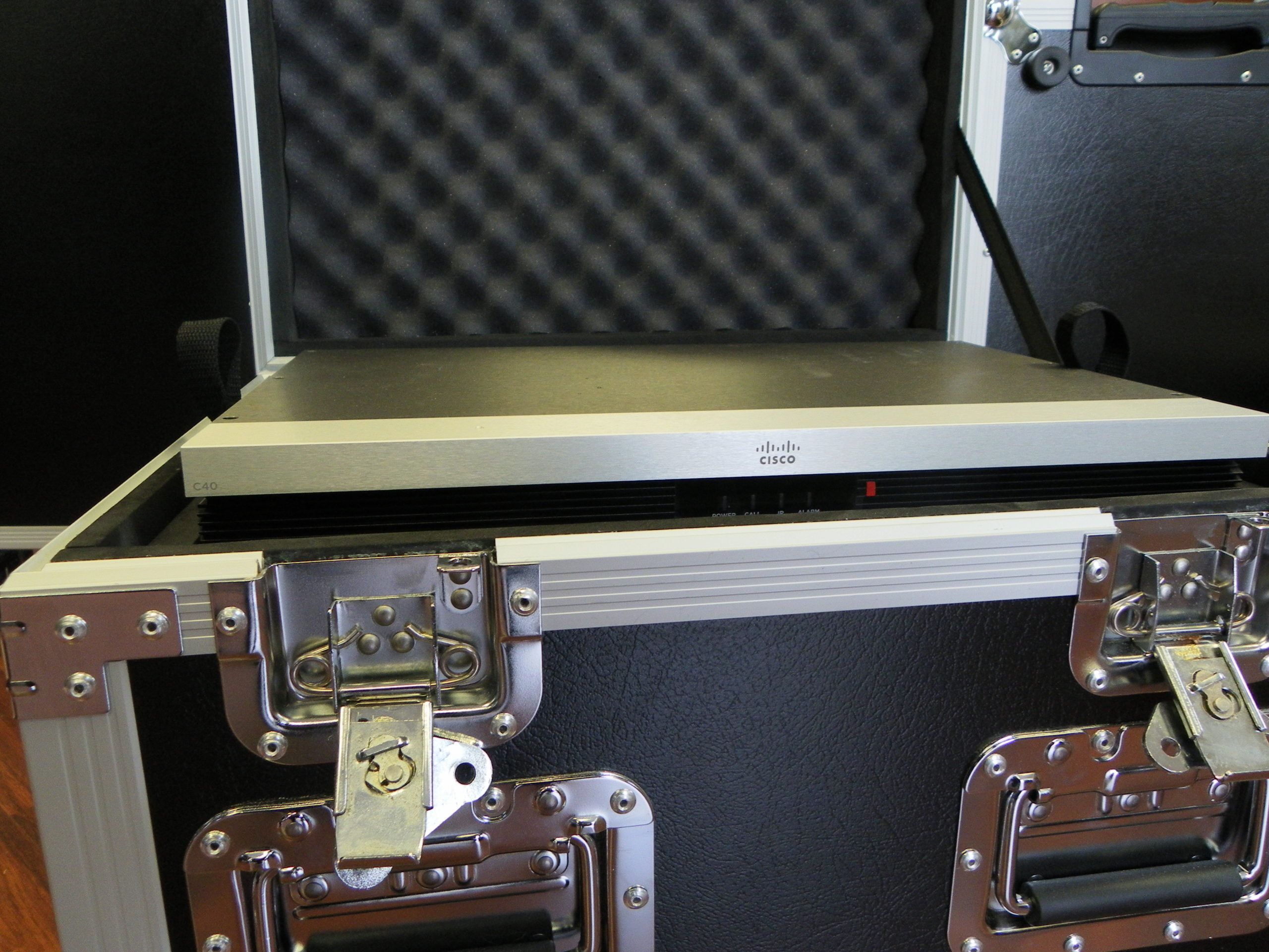Custom Top Loading Packer Case For IT Equipment (view 3 of 4)