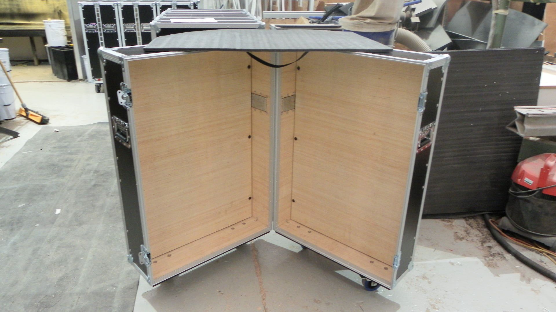 Custom Wardrobe Road Case With Split Lid & Base Castors (view 7 of 7)