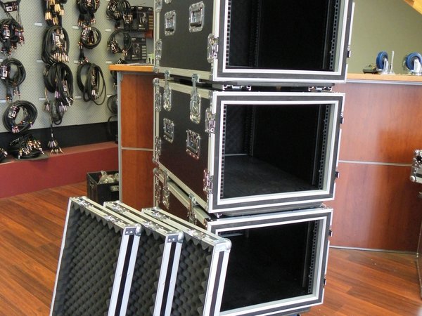 Custom Stacking Server Rack Road Case With Wheels