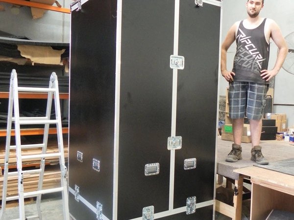 Large Custom Road Case With Split Lid For Chandelier