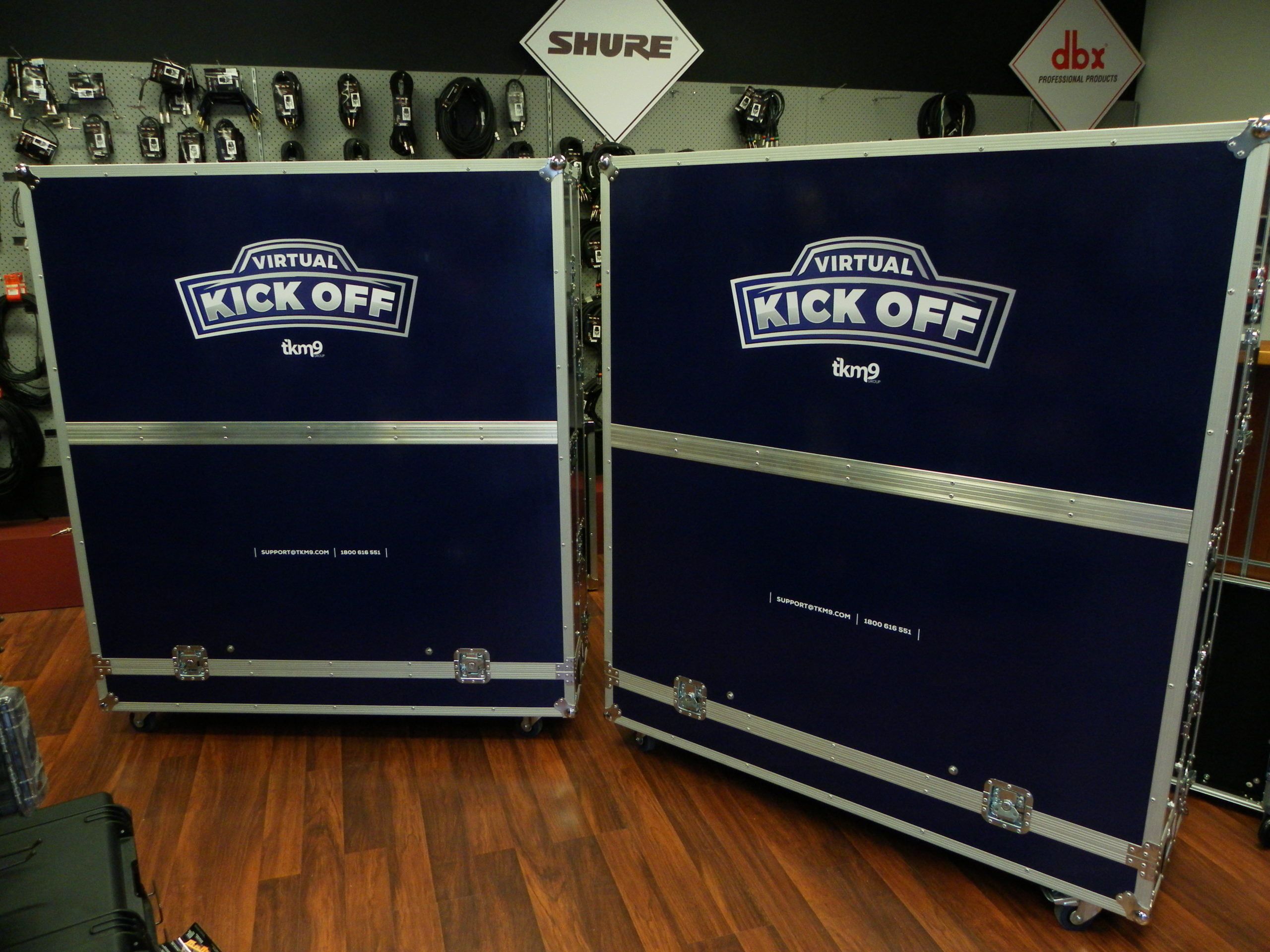 Custom Interactive Mounted Screen Road Case Unit (view 7 of 7)