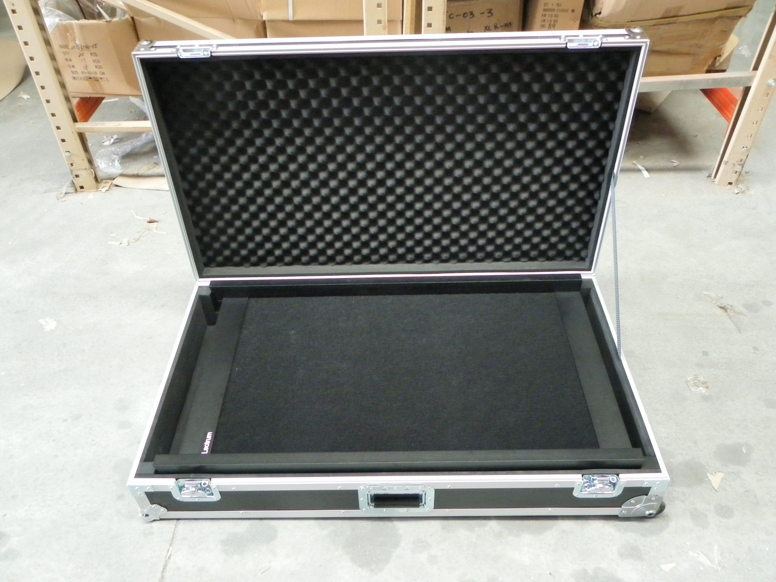 Flat Pack Lectern Road Case (view 8 of 9)