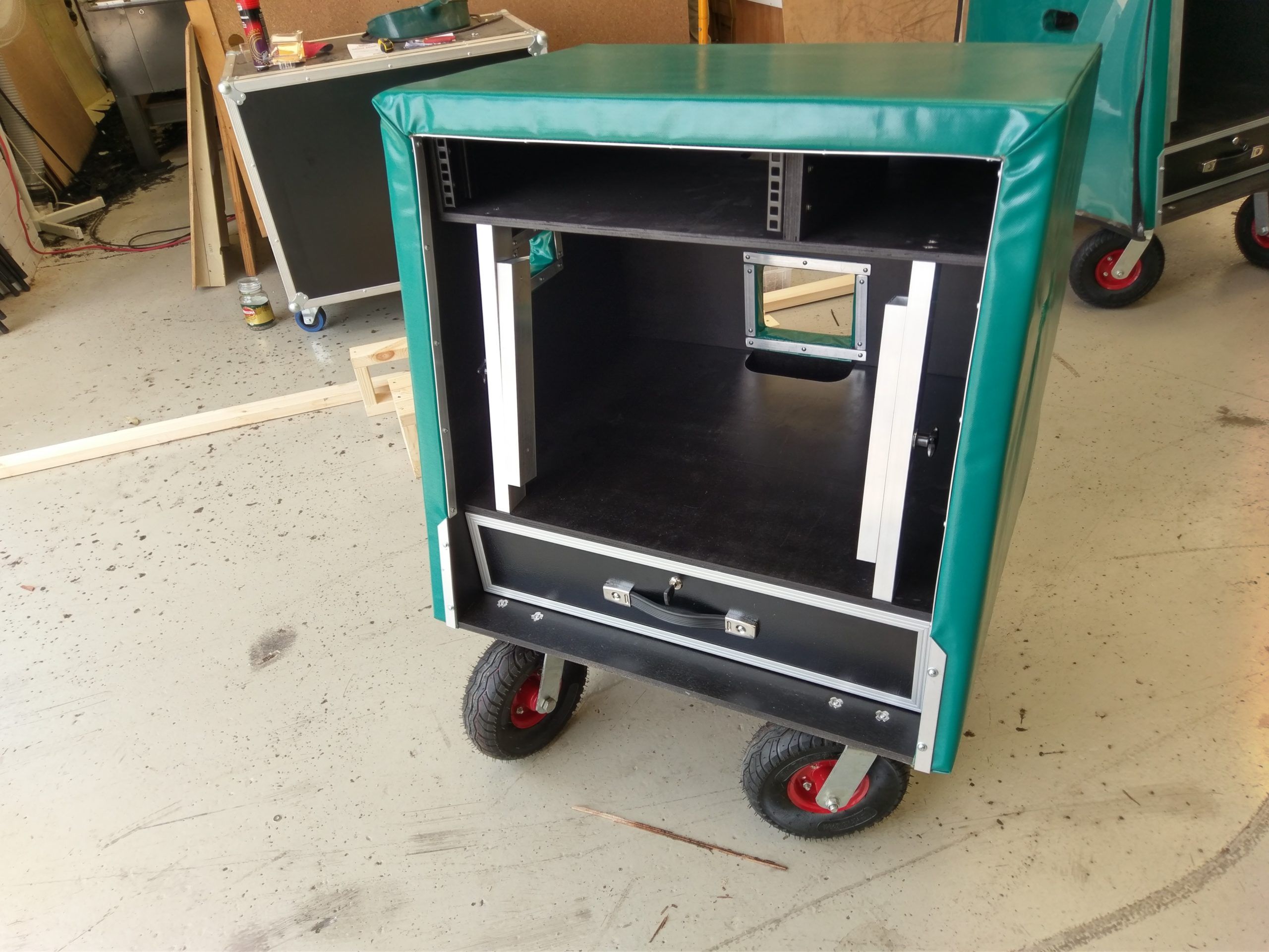 Offroad Outdoor Weatherproof Rack Case (view 3 of 6)