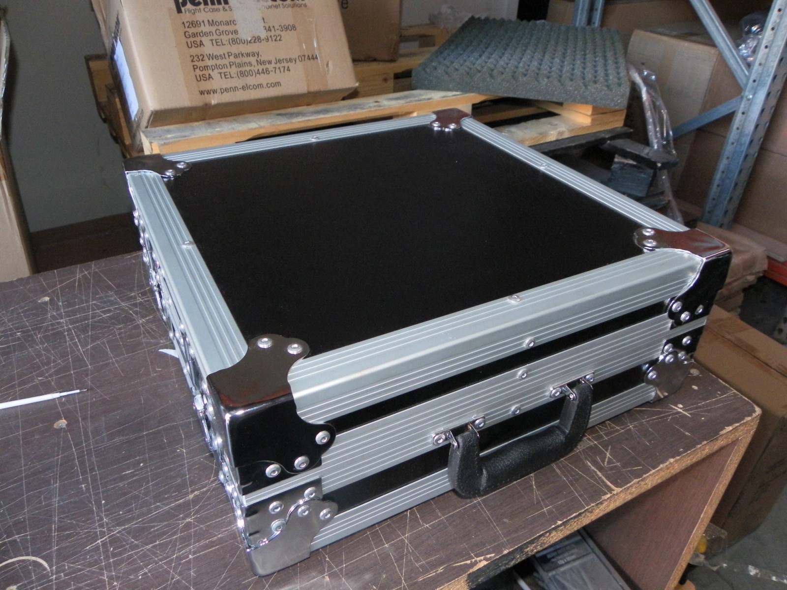 Aluminium Briefcase with Removable Knock Down Hinge Lid