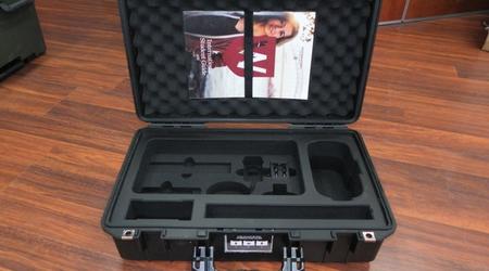 Pelican 1525 With Custom Foam Insert With Document Holder