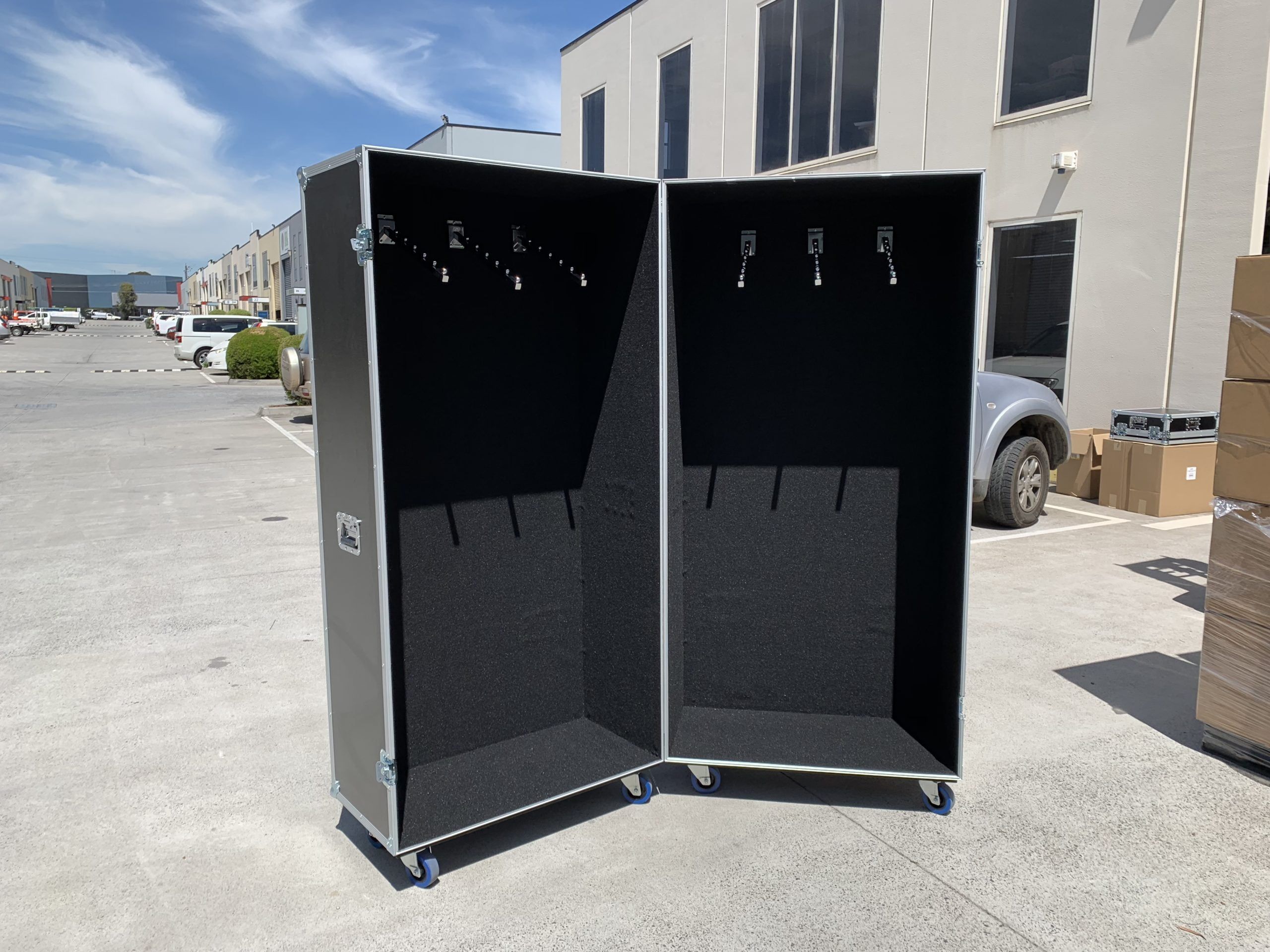 Large Helmet and Suit Road Case / Wardrobe / 50 50 Split Road Case (view 4 of 15)