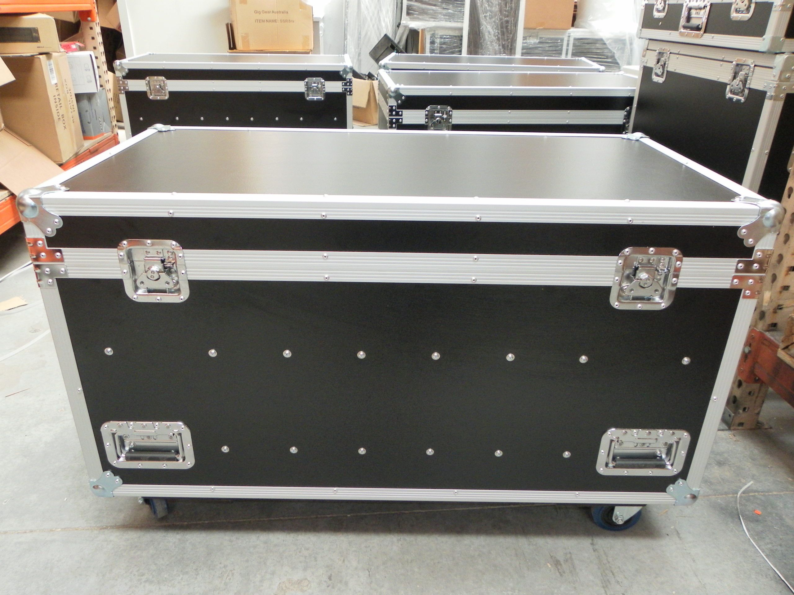 Custom Made Top Loading Packer Case With Movable Dividers and Drop Tray (view 3 of 7)