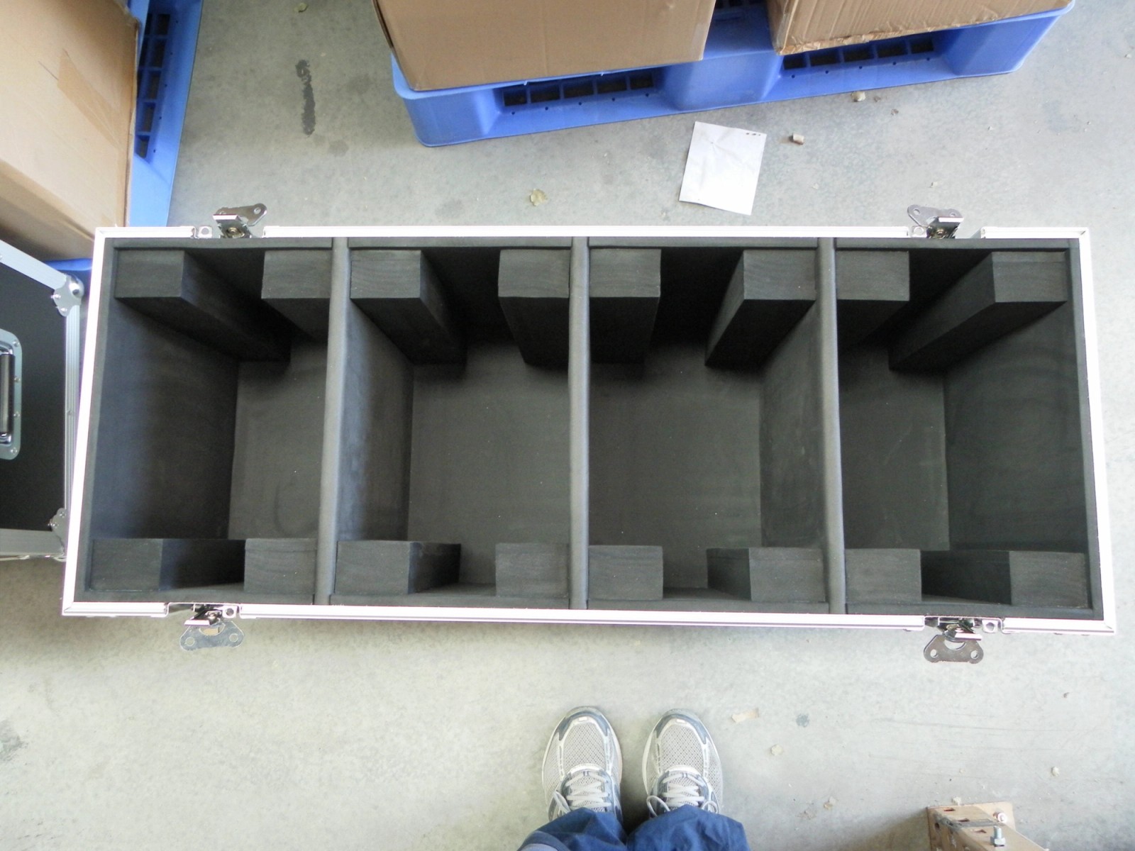 Custom Made Top Loading Packer Road Case To Suit 4 Moving Head Lights