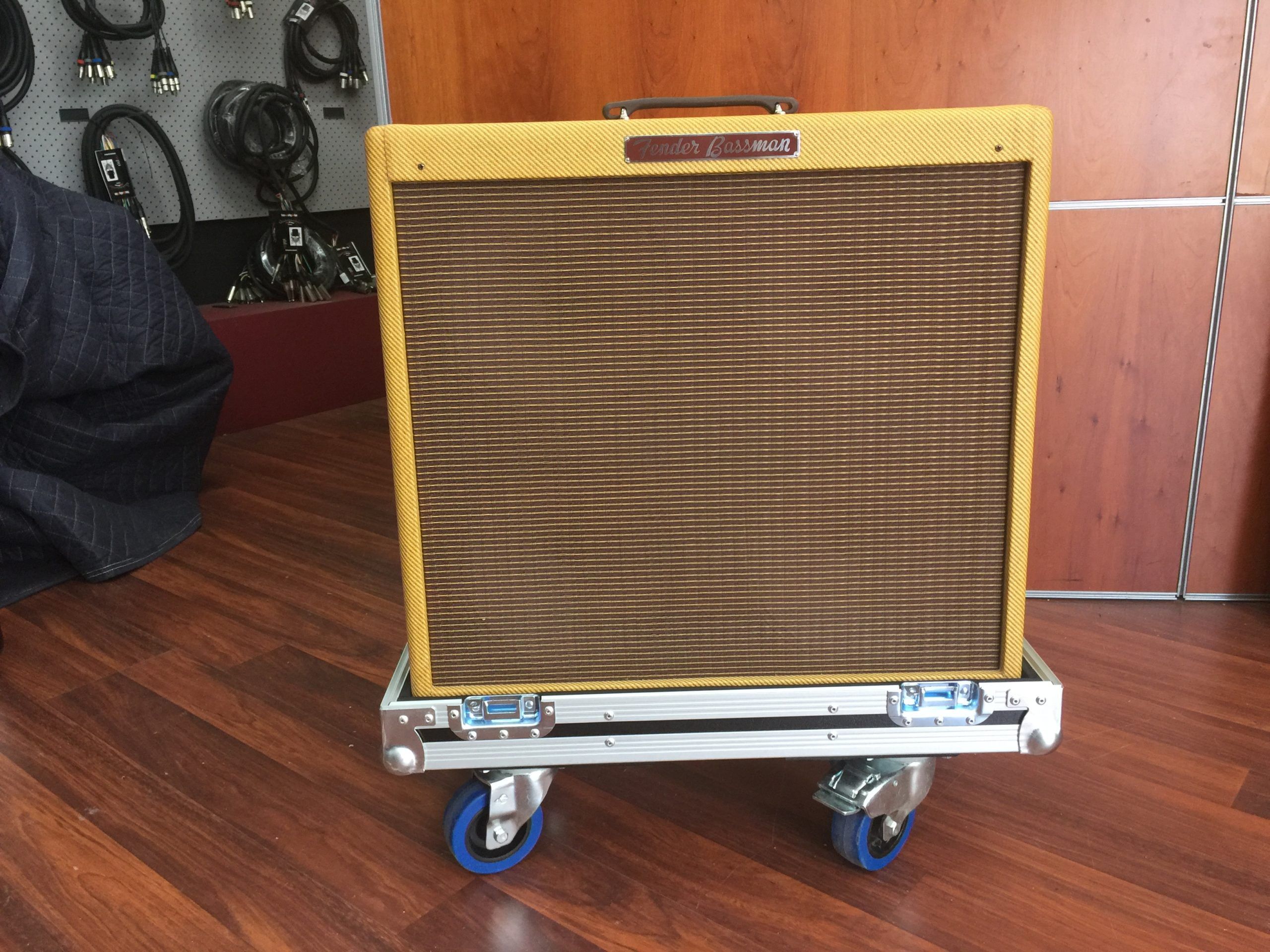 Custom Road Case For Fender 59 Bassman Combo Amp (view 4 of 5)