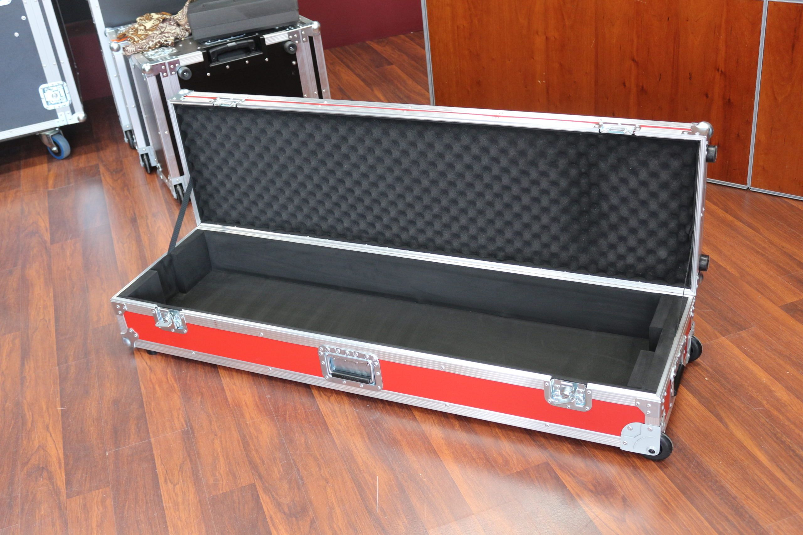 Roland FP-60 Custom Keyboard Road Case In Red (view 4 of 4)