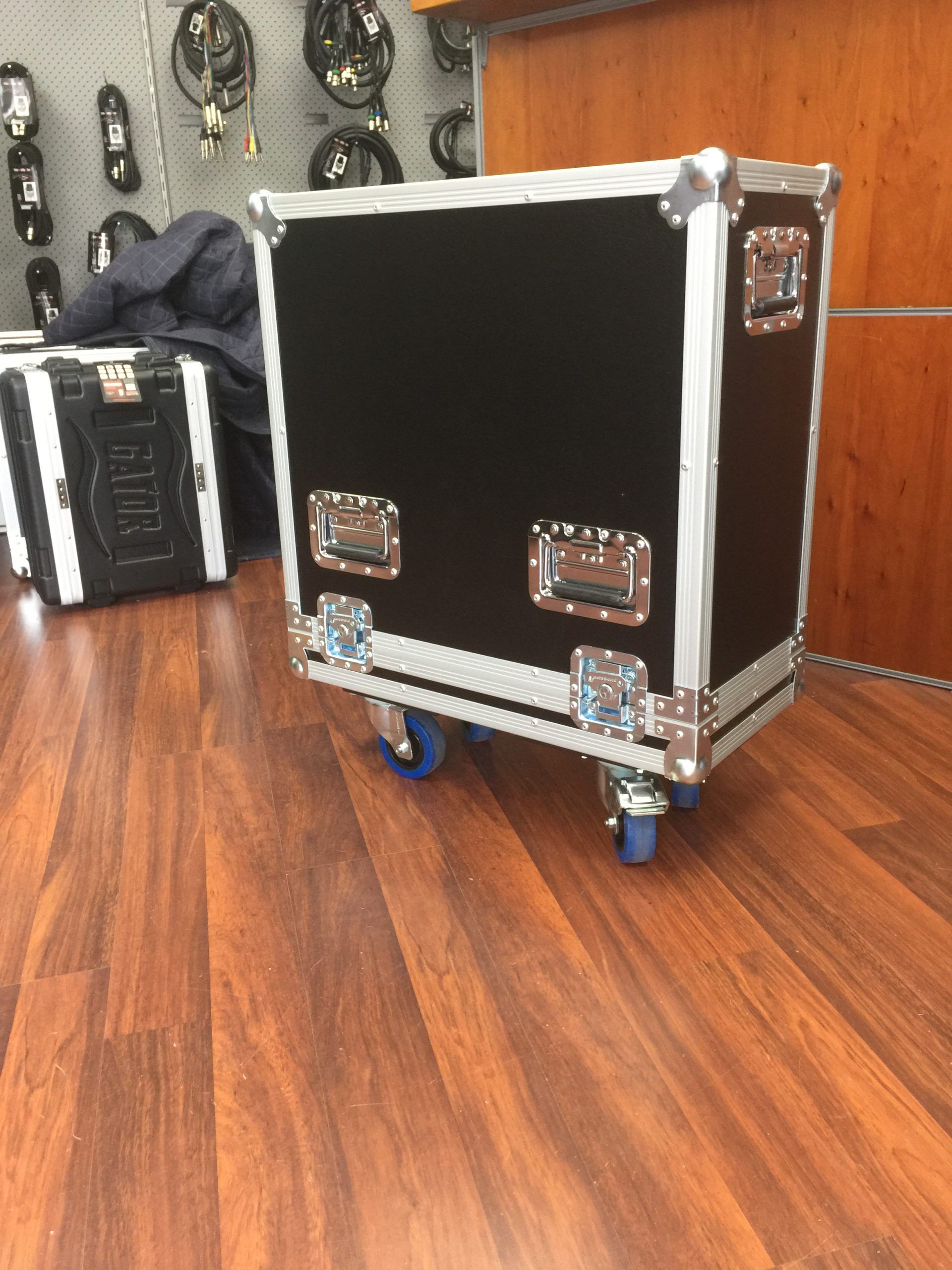 Custom Road Case For Fender 59 Bassman Combo Amp (view 5 of 5)