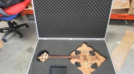 Custom Guitar Case For Holy Custom Guitar