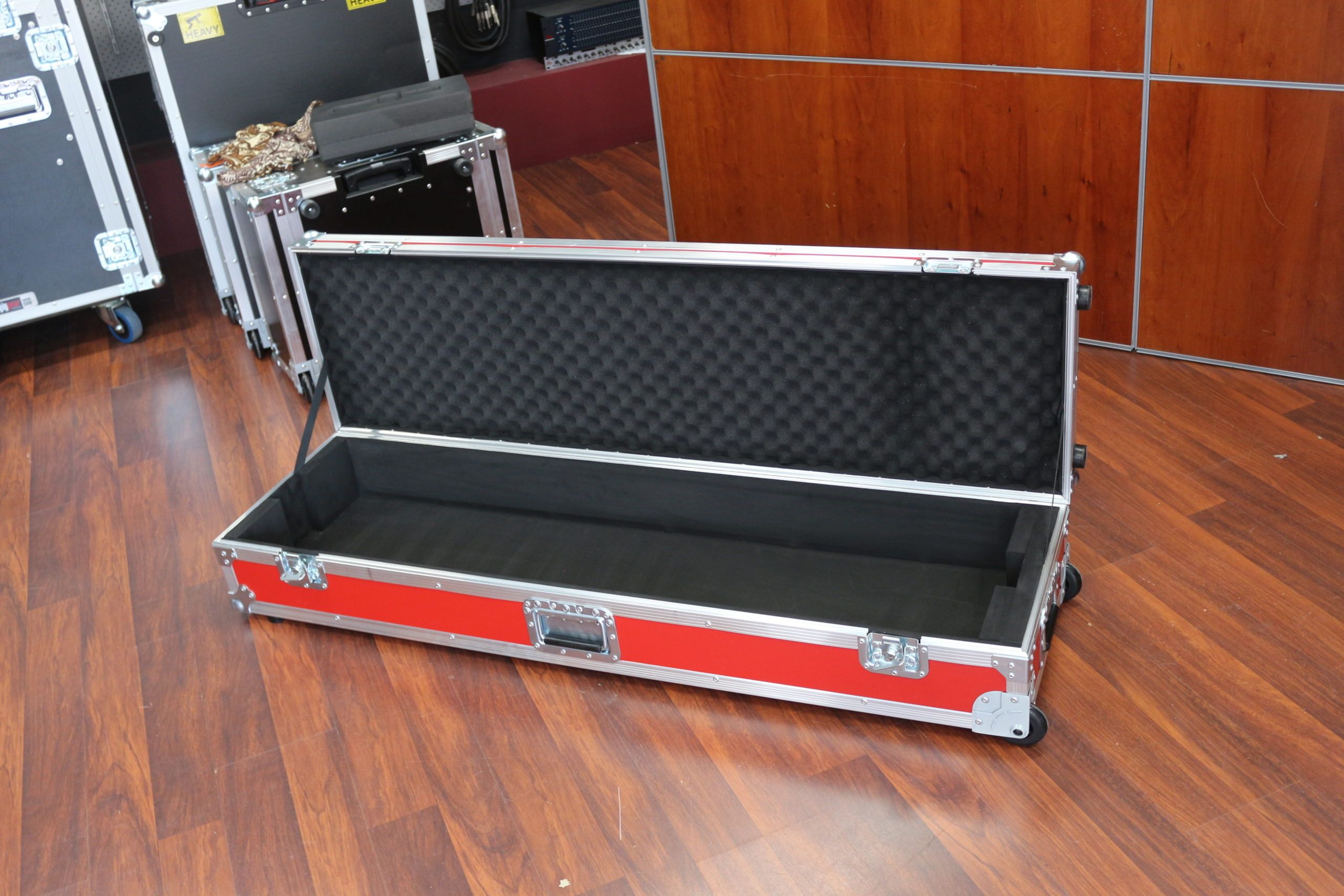 Roland FP-60 Custom Keyboard Road Case In Red (view 2 of 4)
