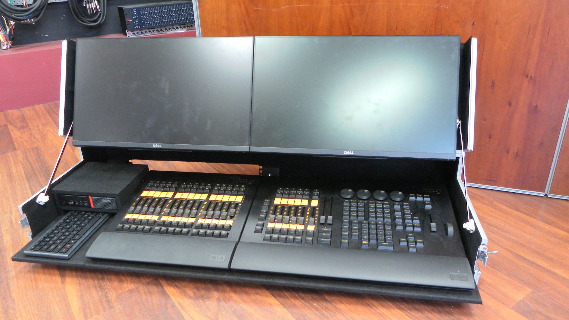 Custom Road Case For MA Commander Fader and Wing (view 4 of 6)