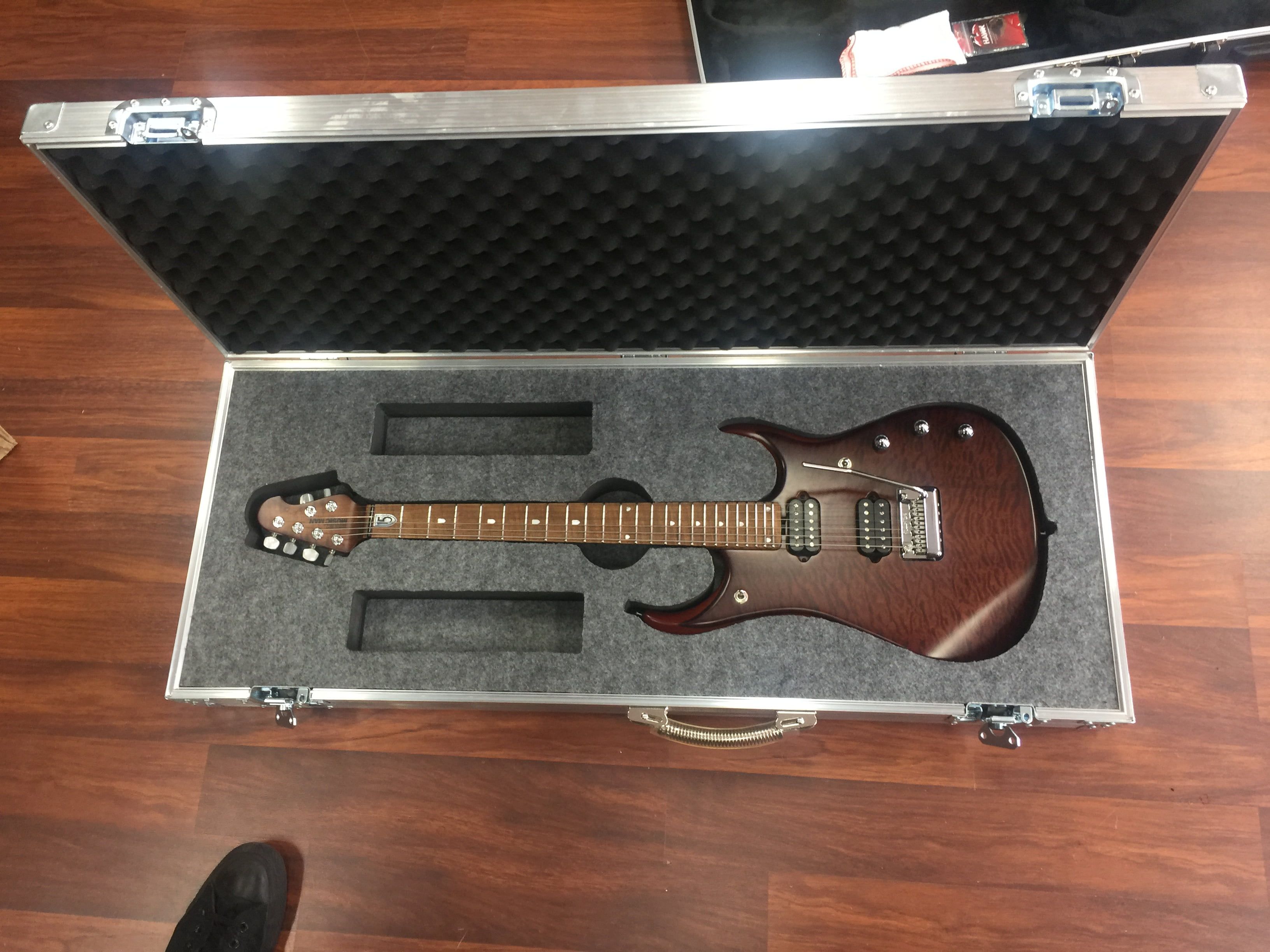 Emilio-Kormanic-Music-Man-JP15-Case.jpg