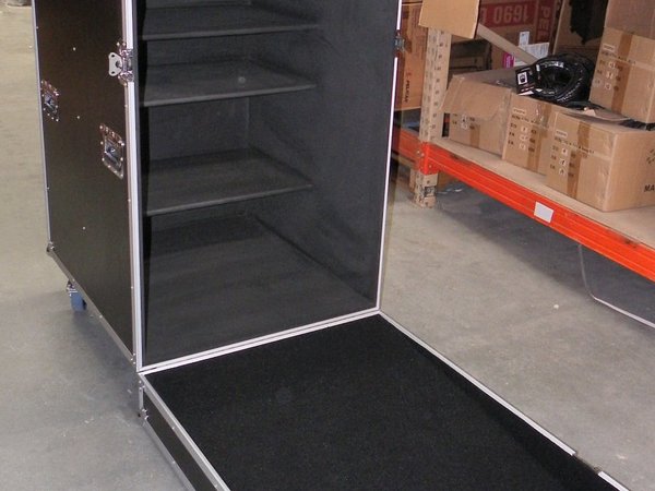 Large Front Loading Packer Case with Internal Shelving