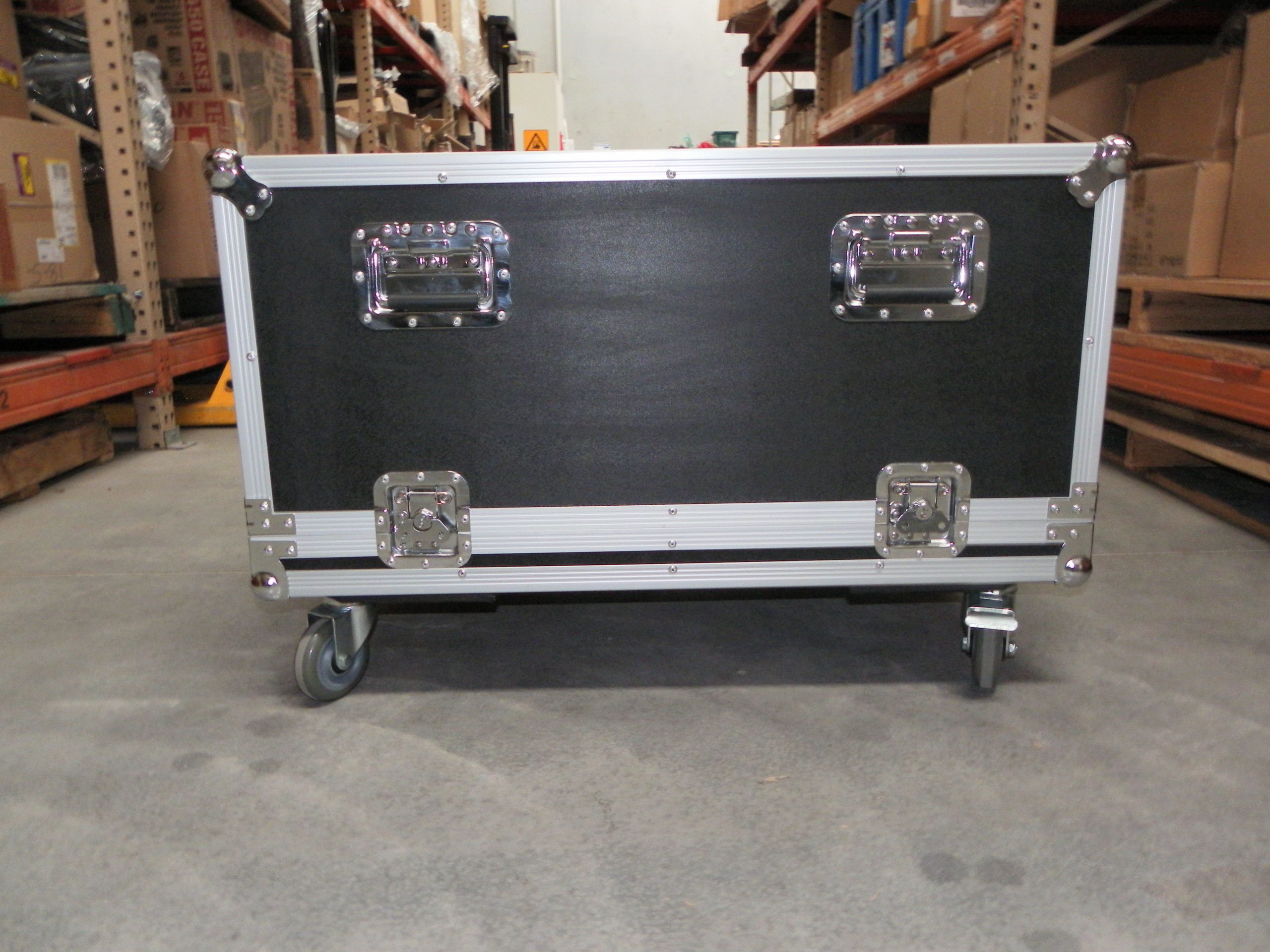 Custom Road Case For Mercedes SLS Race Transmission (view 2 of 5)