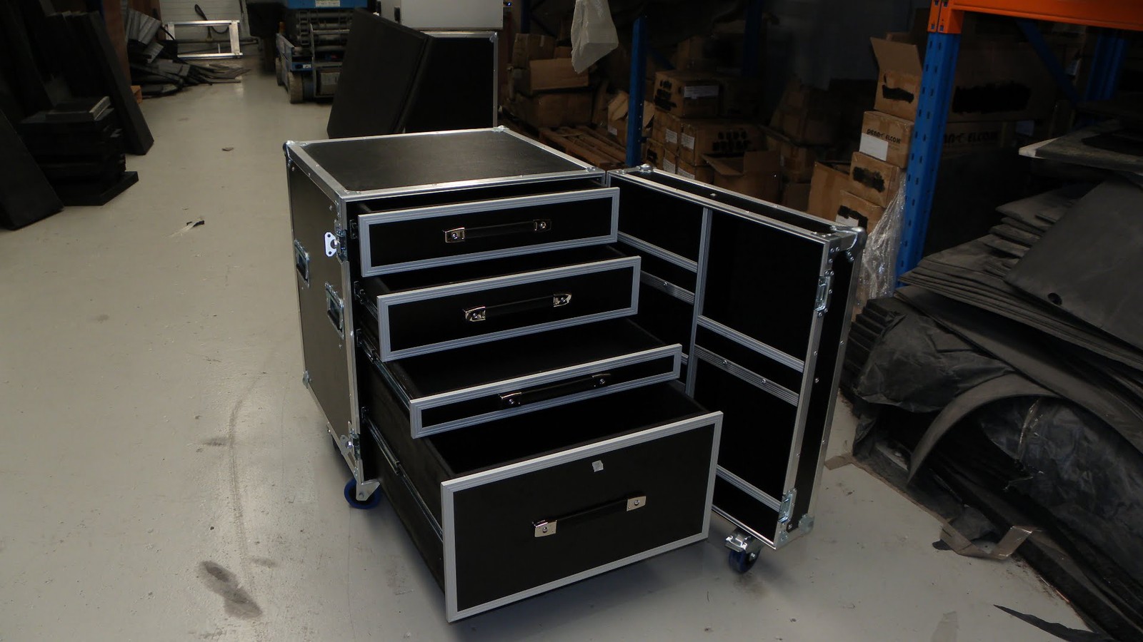 4 Drawer Custom Road Case With Front Hinged Lid