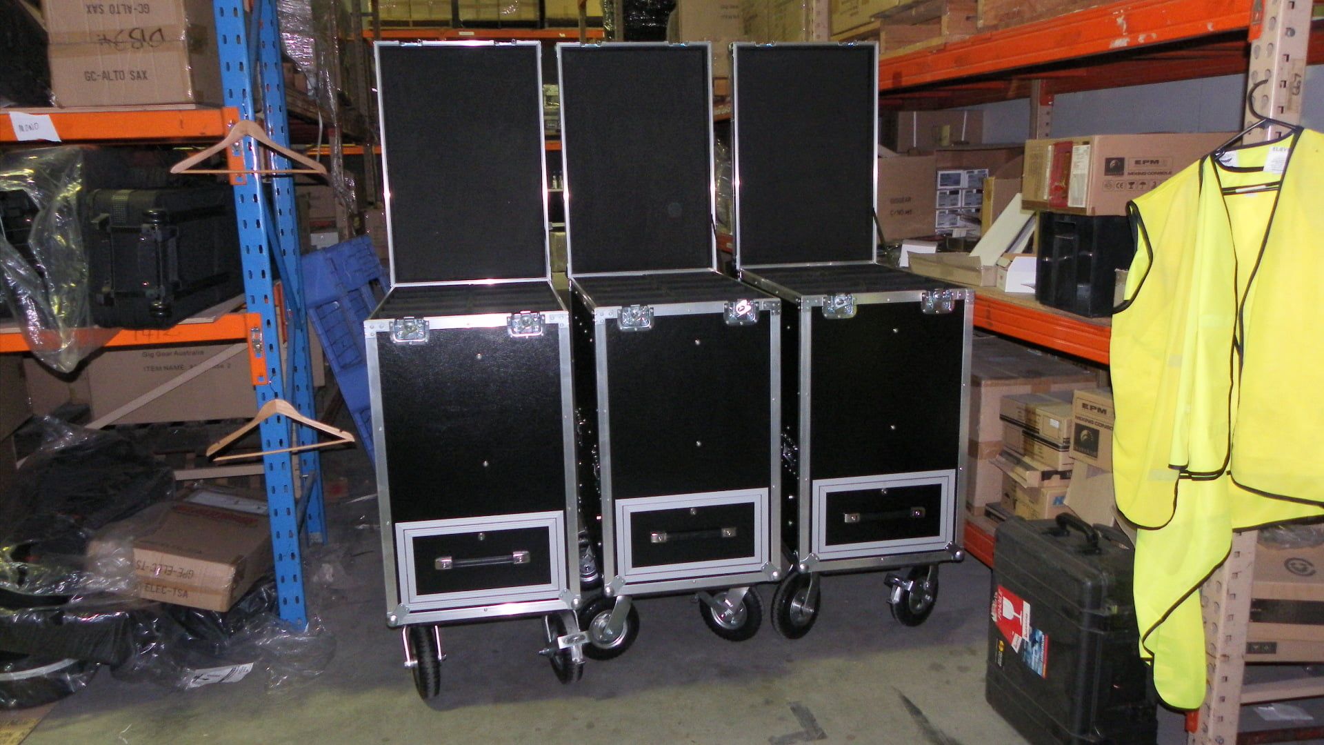 Vertical Packers with Large Wheels (view 3 of 6)