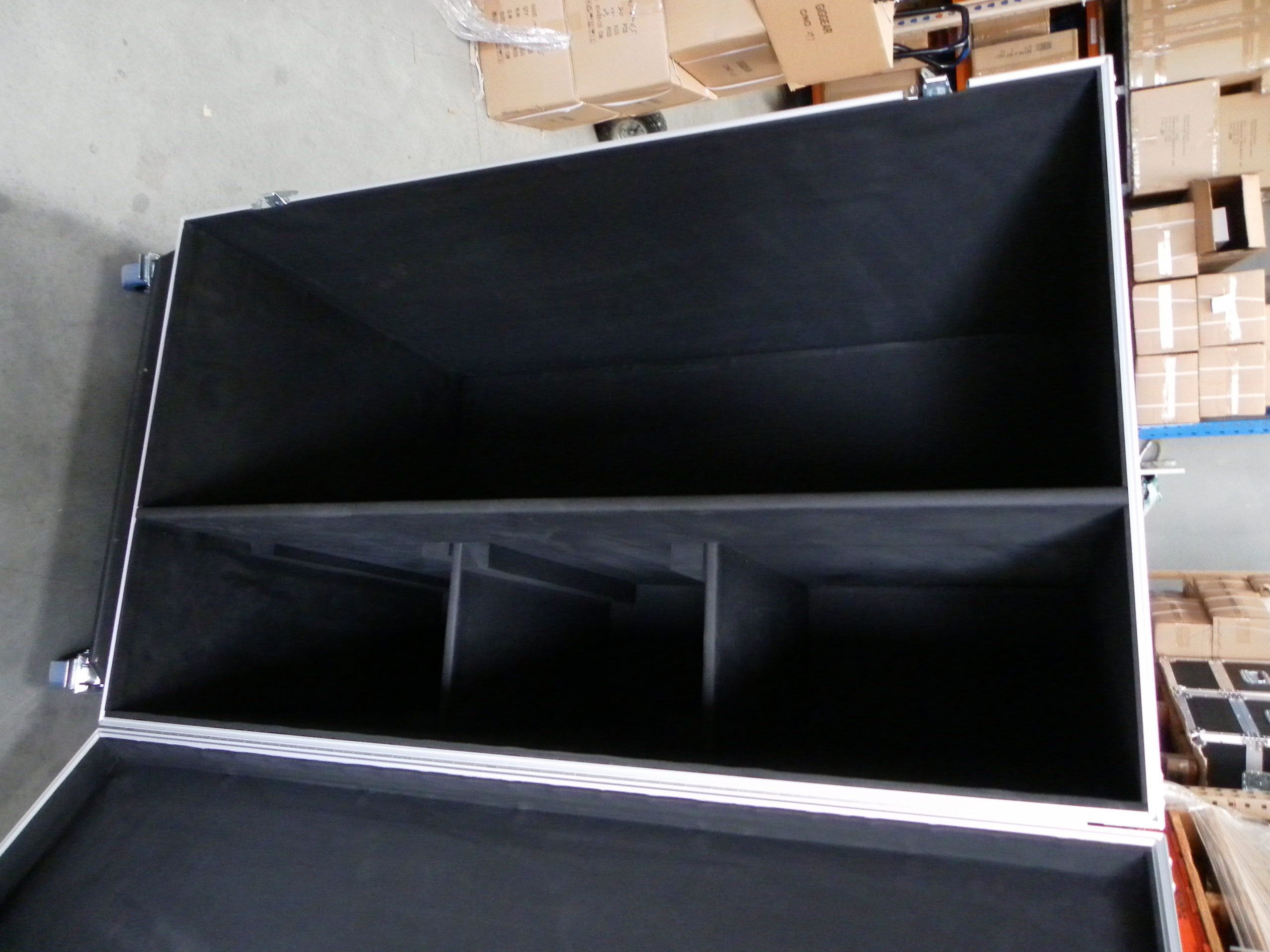 Custom Pinboard Shelf Road Case (view 2 of 4)