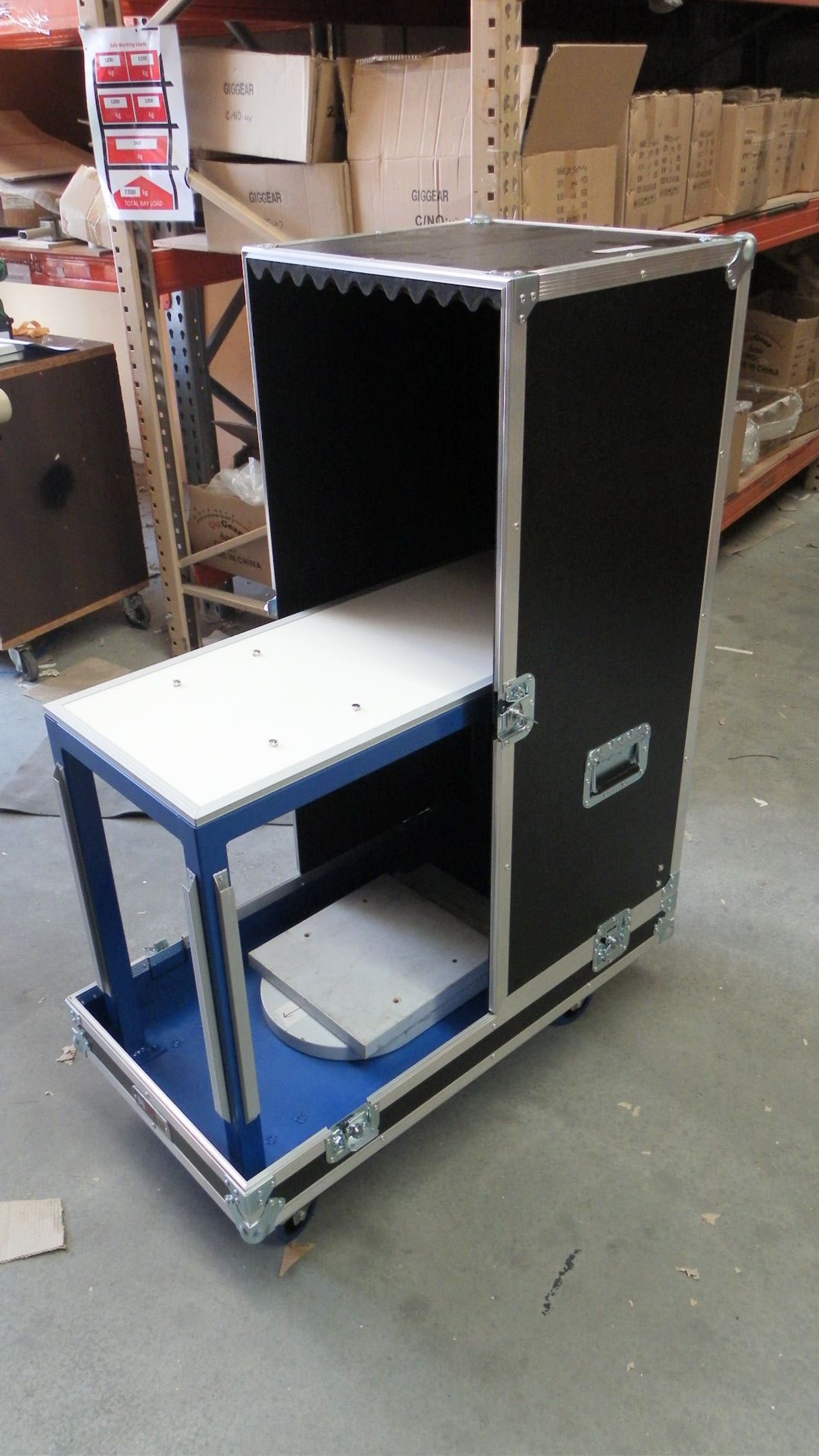 Custom Road Case To Store Table