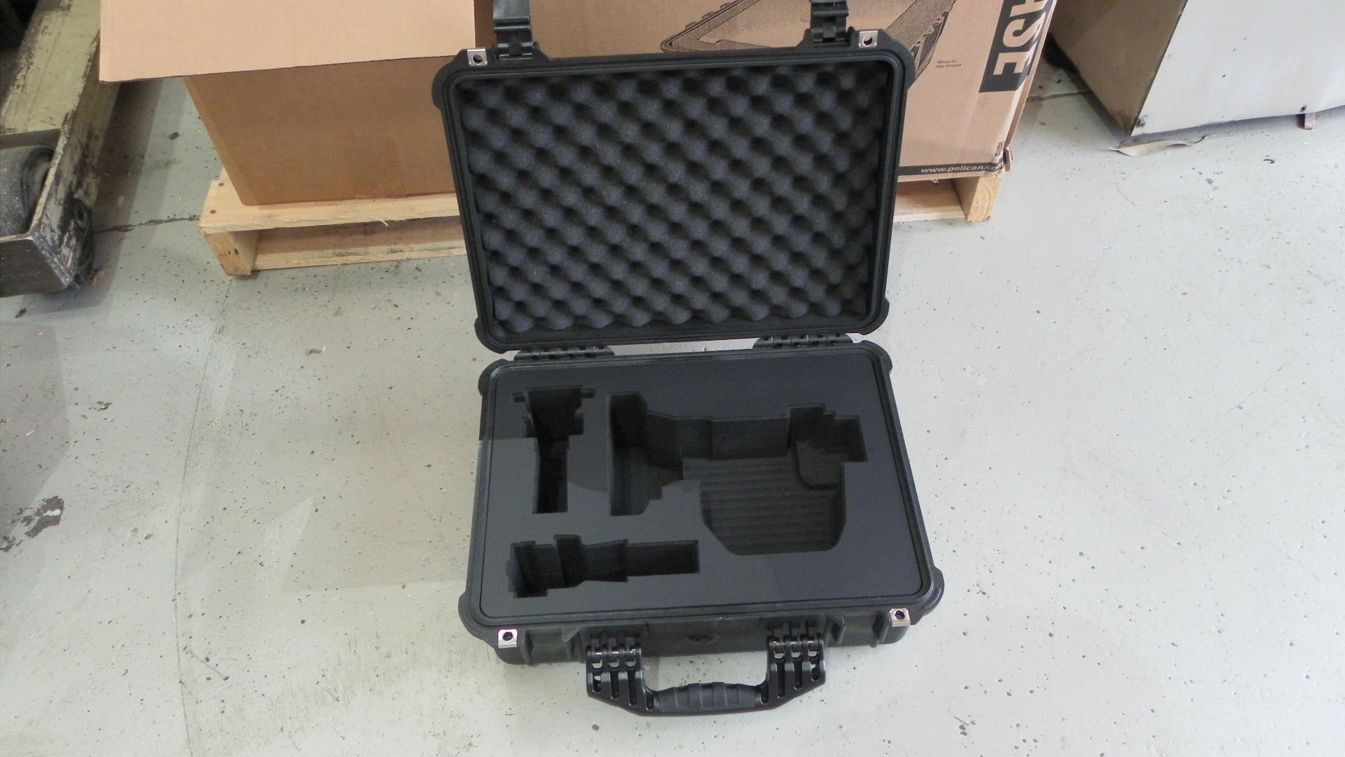 Pelican 1520 Custom Foam Insert To Suit Fuji A13 Lens And Peripherals (view 3 of 4)