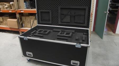 Medical Flite Panel with Lift Out Section