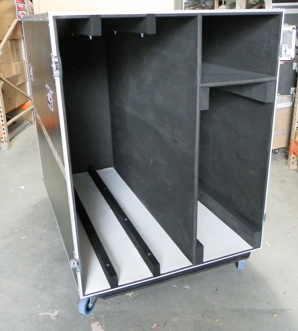 Front Loading Packer Custom Road Case (view 4 of 4)
