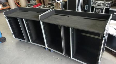 Quad Folding Rack and Mixer Desk Workstation Case