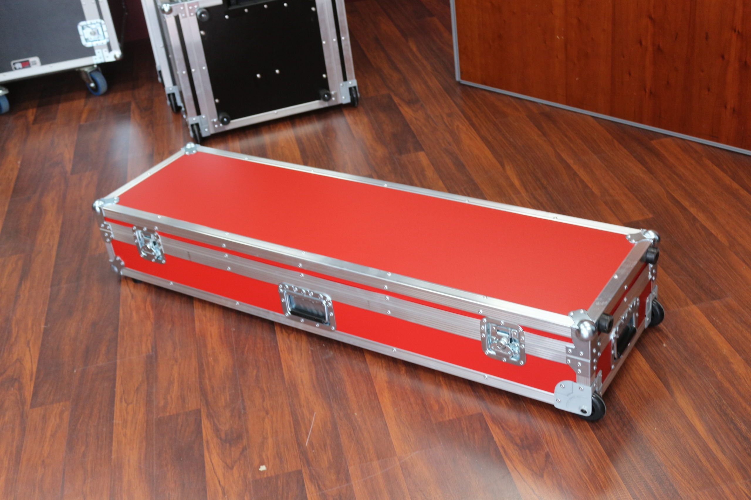 Roland FP-60 Custom Keyboard Road Case In Red (view 3 of 4)
