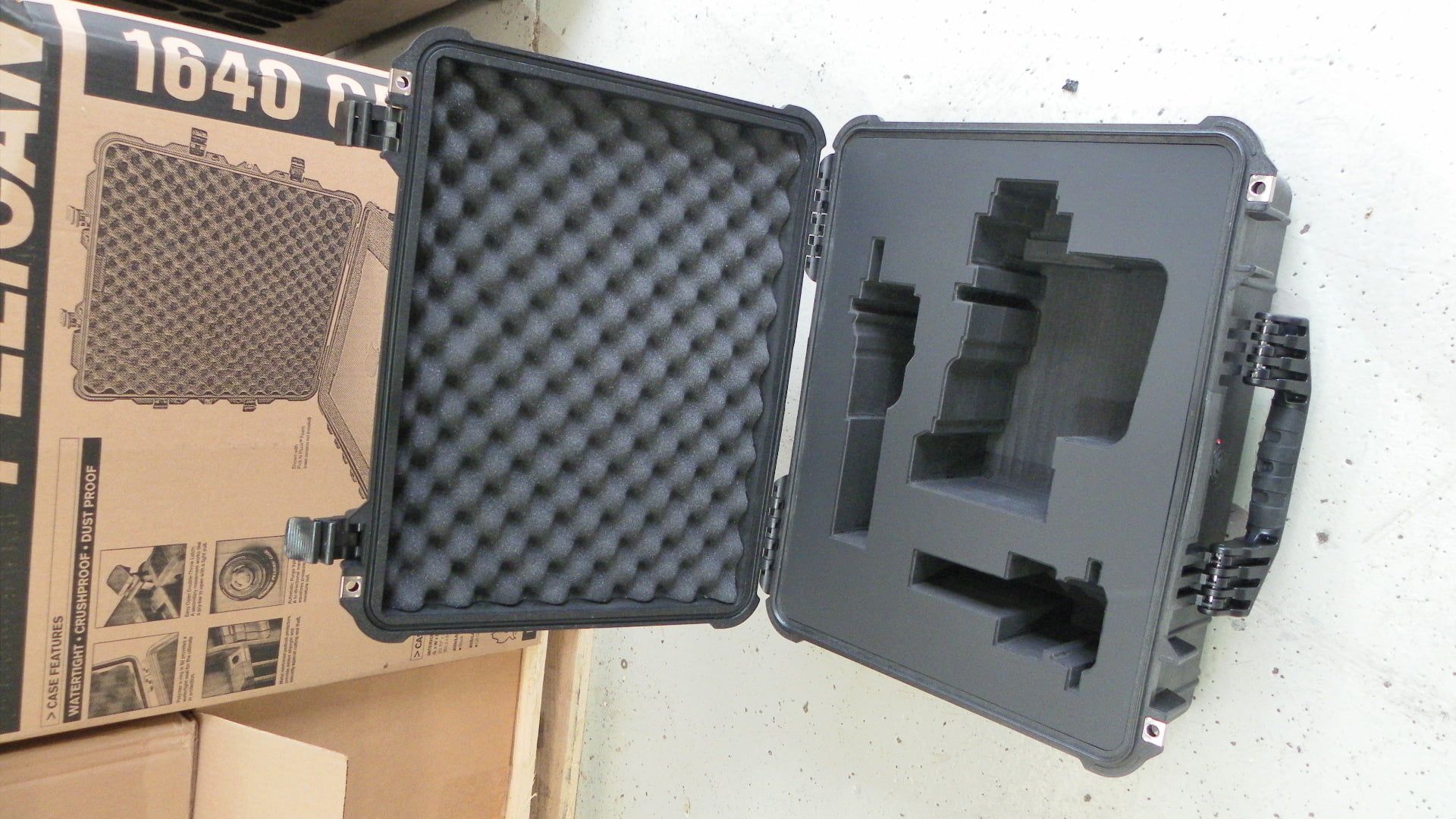 Pelican 1520 Custom Foam Insert To Suit Fuji A13 Lens And Peripherals (view 4 of 4)