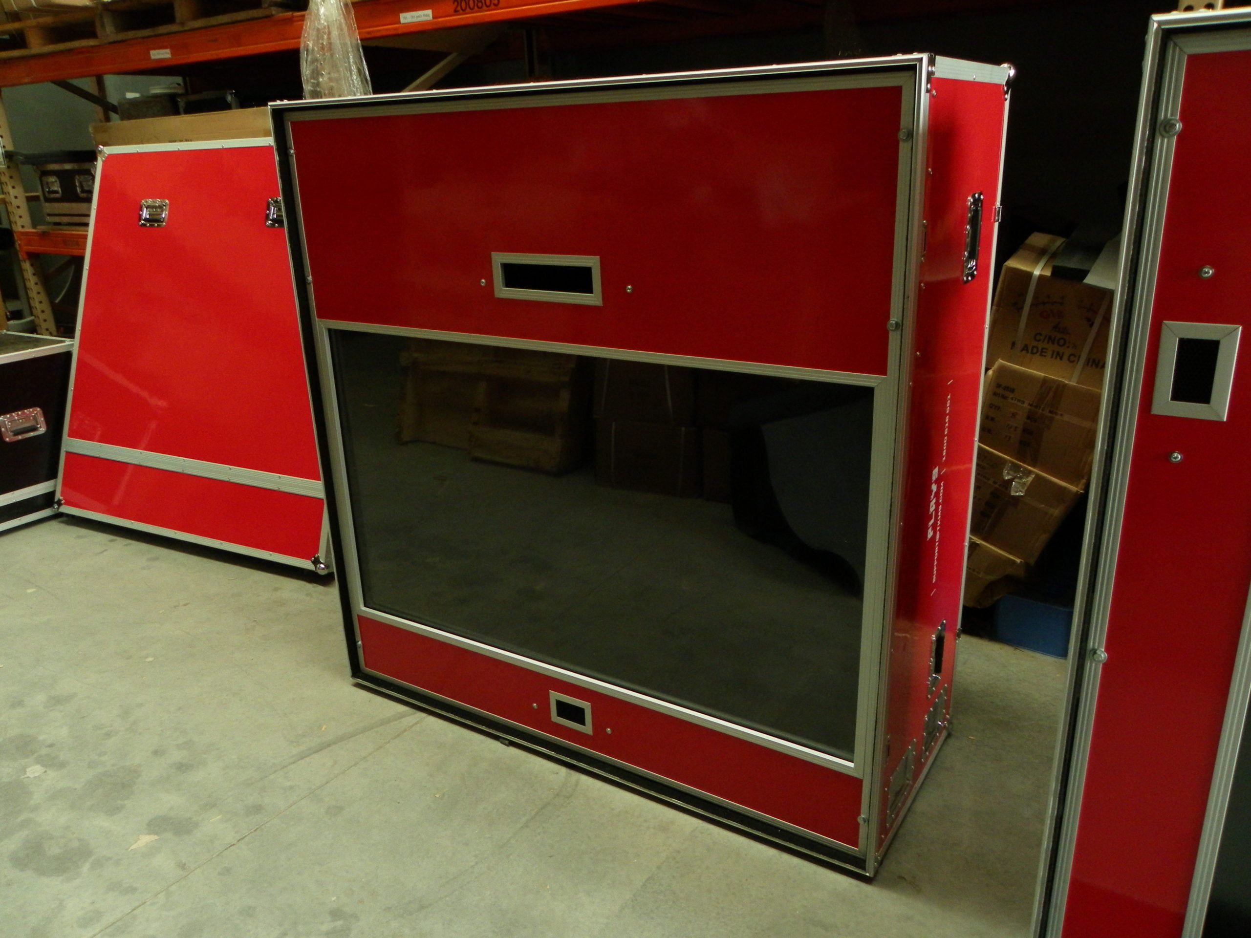 Custom Mounted Screen Road Case With Red Plywood Laminate (view 6 of 15)